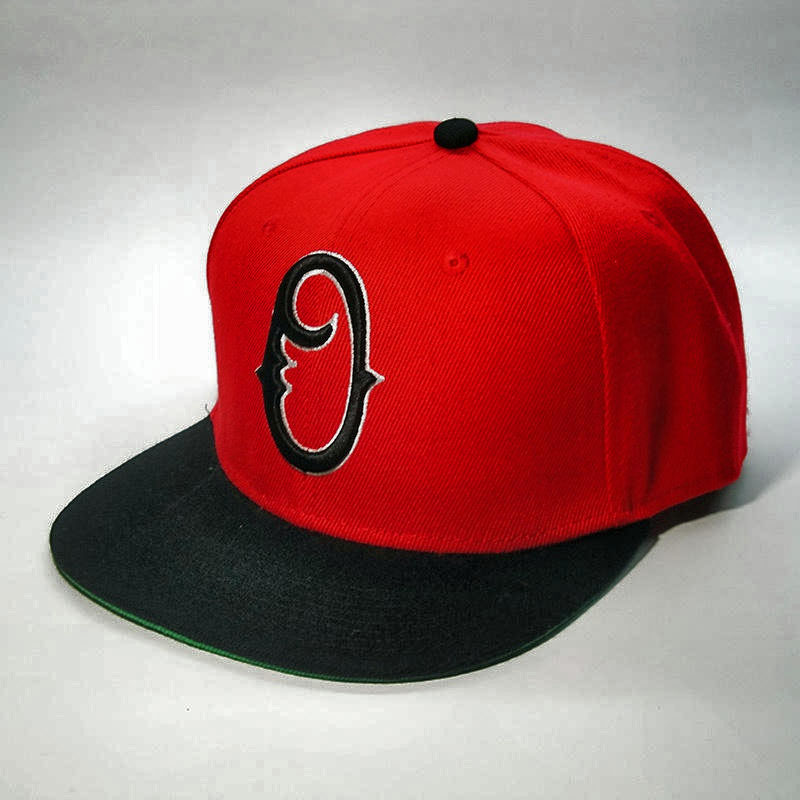 Винтажная фирменная кепка бейсболка OBEY Red Black logo like O