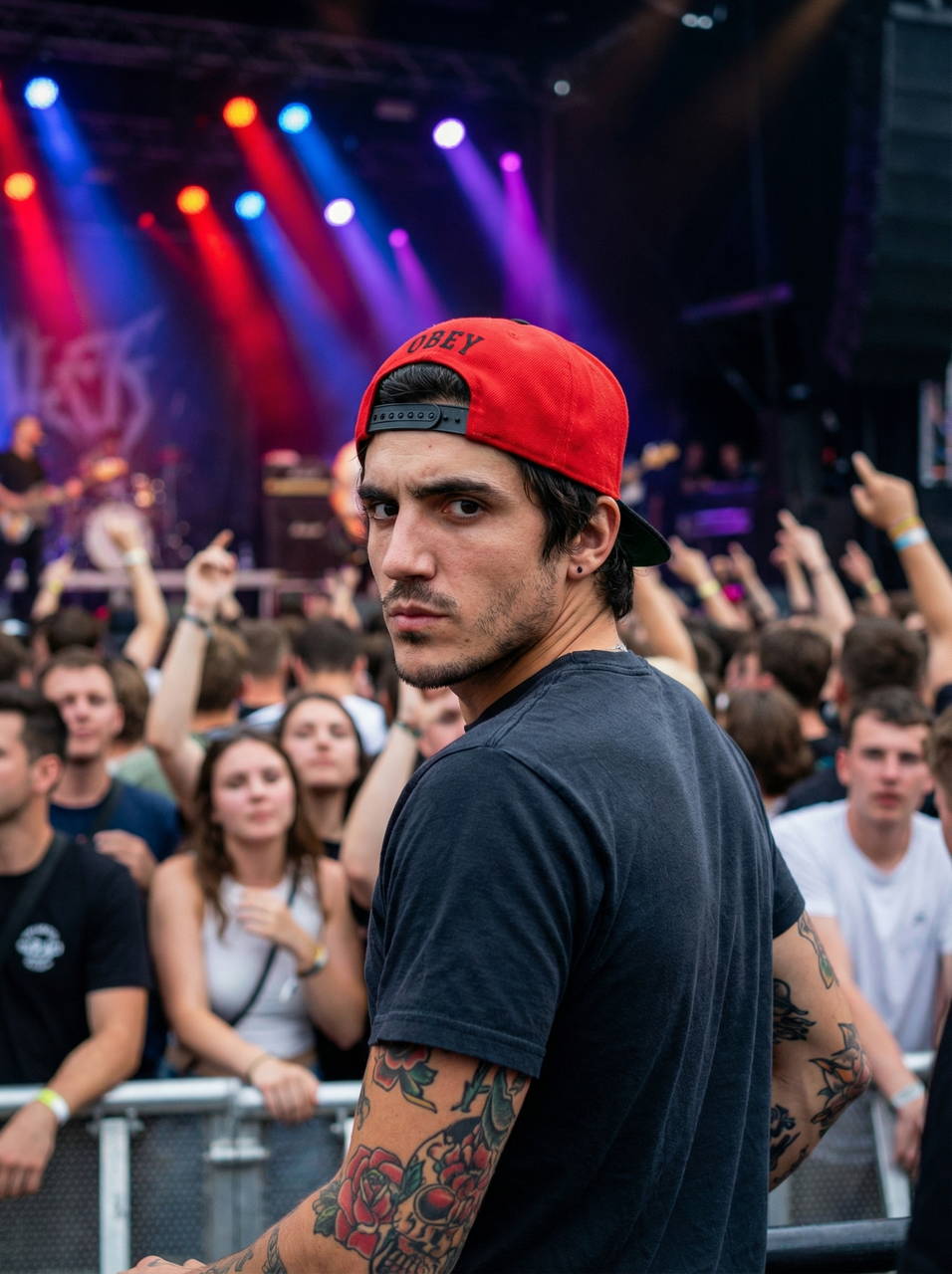 Винтажная фирменная кепка бейсболка OBEY Red Black logo like O