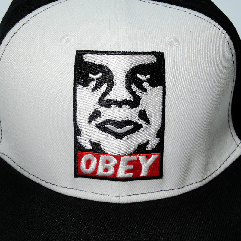 Фирменная кепка бейсболка OBEY Black and White Andre Giant