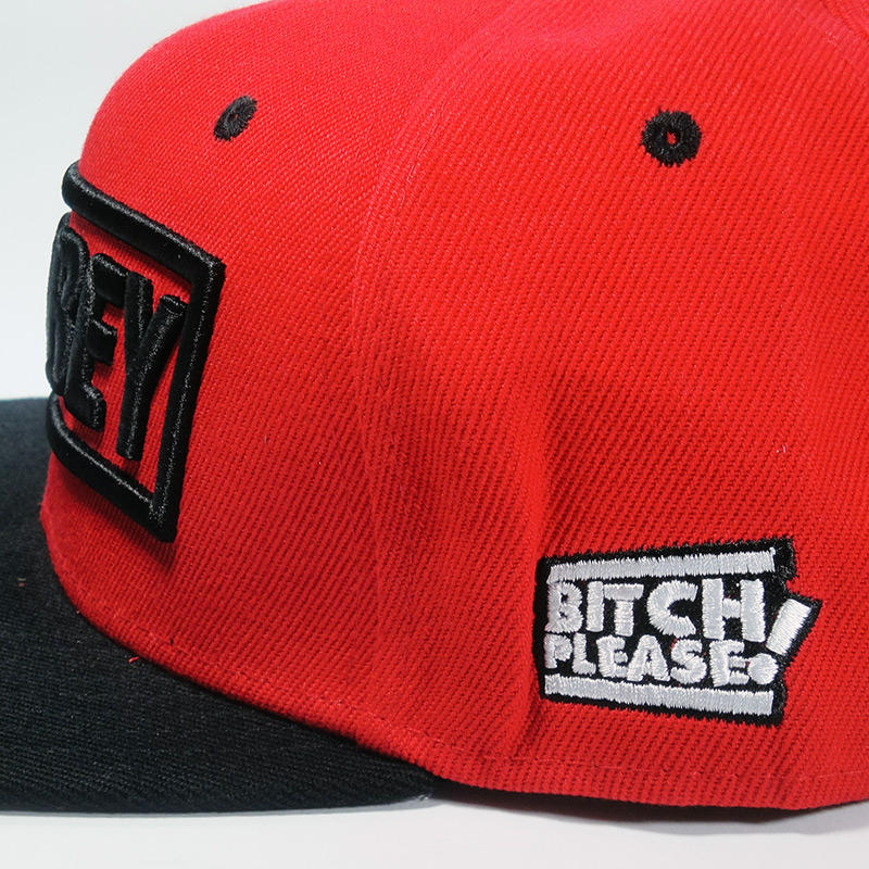 Винтажная фирменная кепка бейсболка DisOBEY BITCH PLEASE