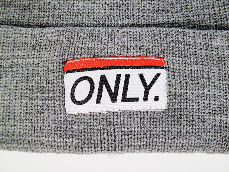 Шапка ONLY New York серая