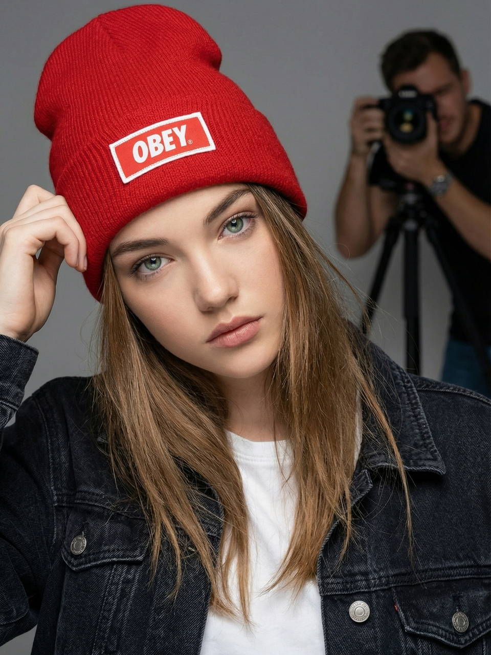 Шапка OBEY Urban красная
