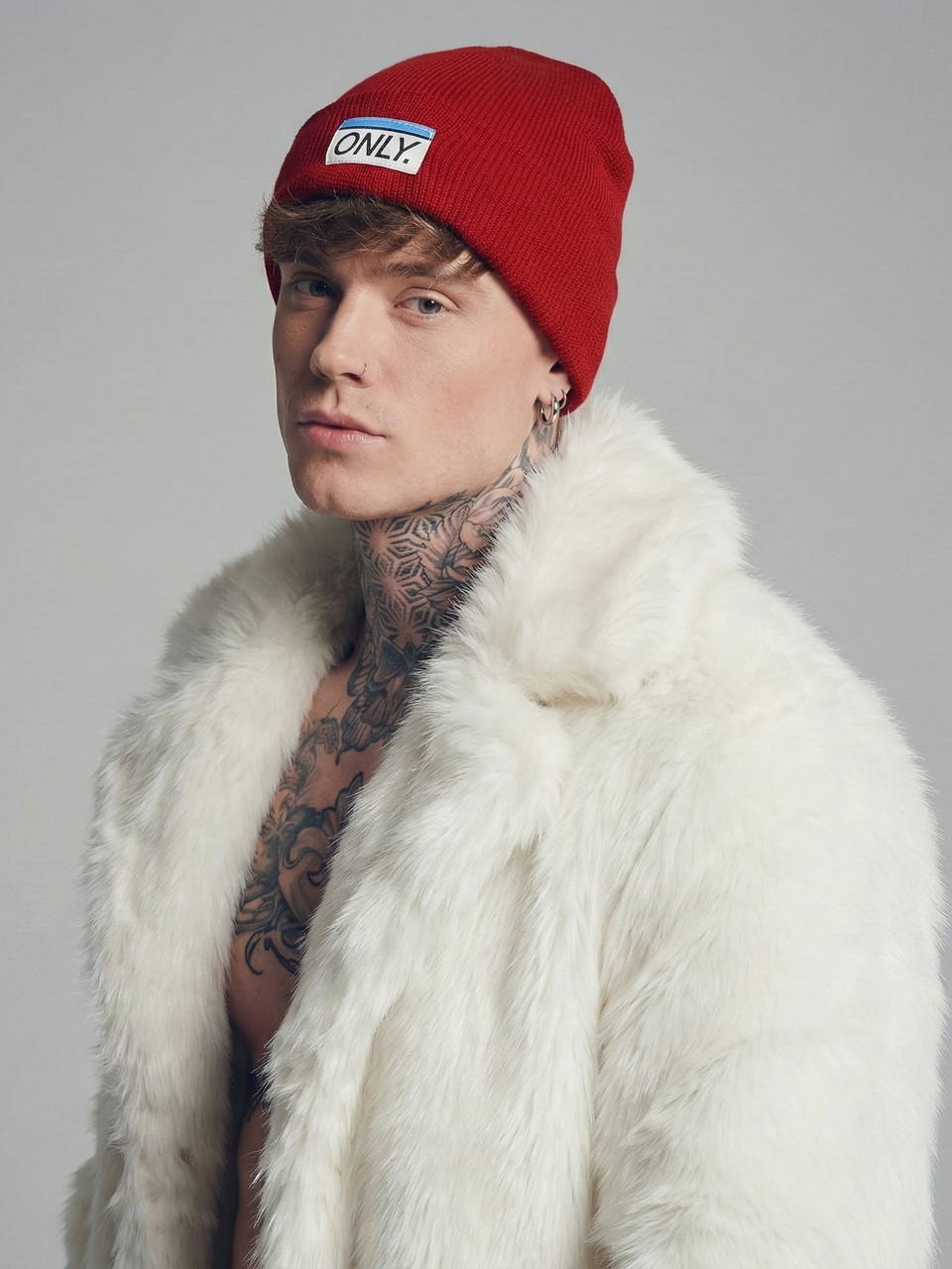 Шапка ONLY New York бордовая