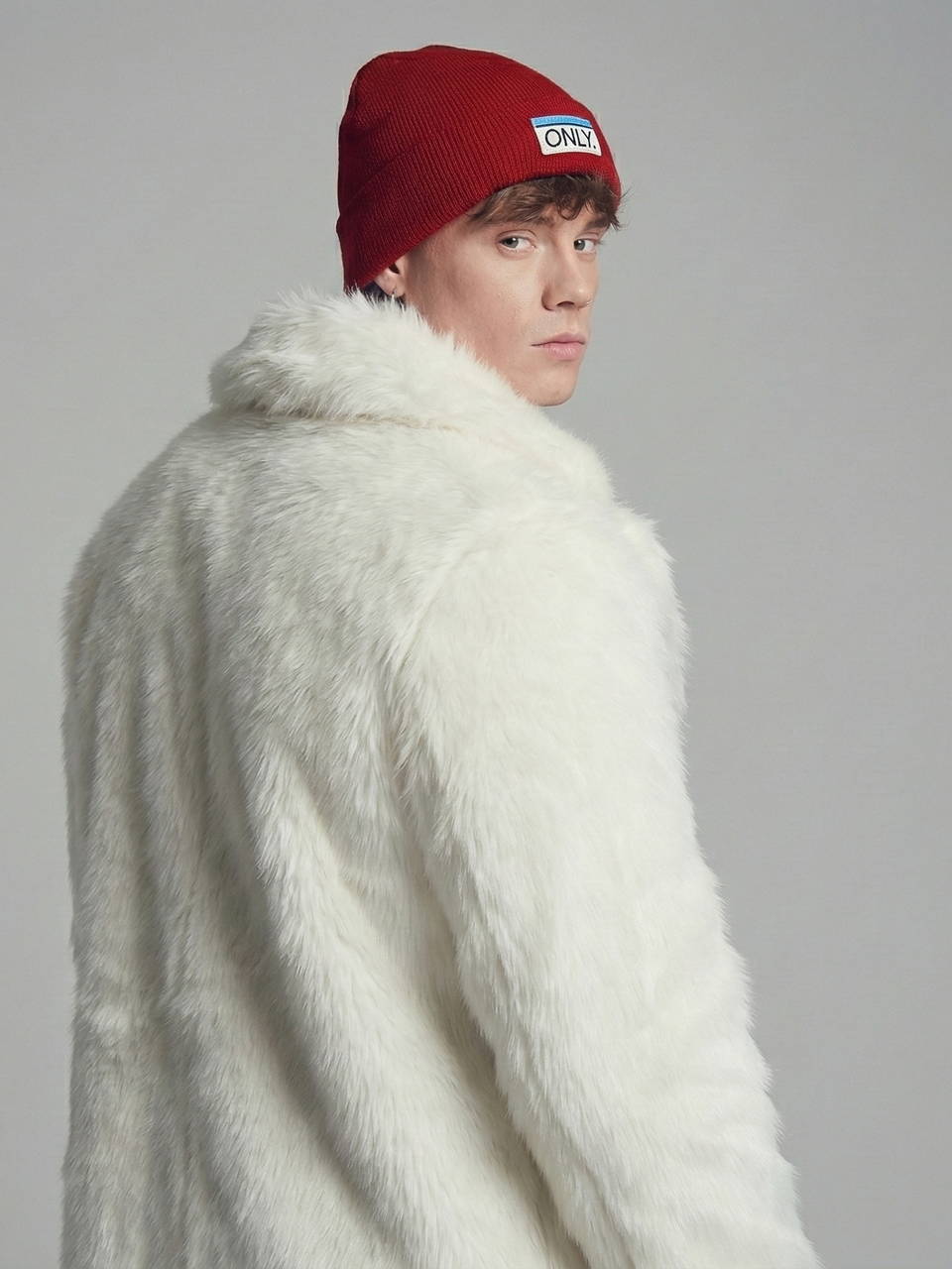 Шапка ONLY New York бордовая