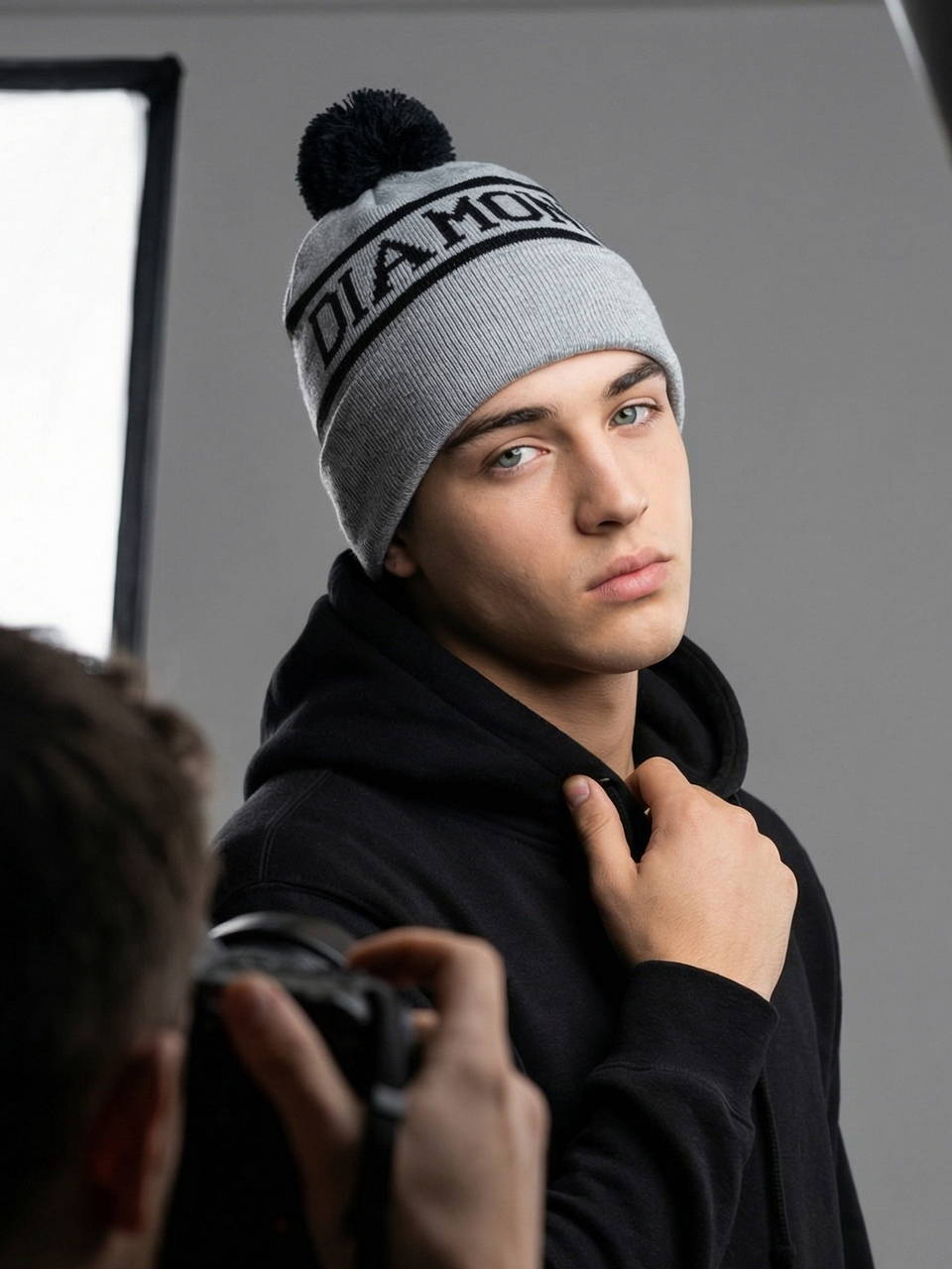 Шапка Diamond Supply Co серая