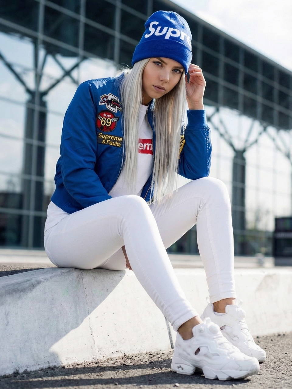 Шапка Supreme New Era синяя