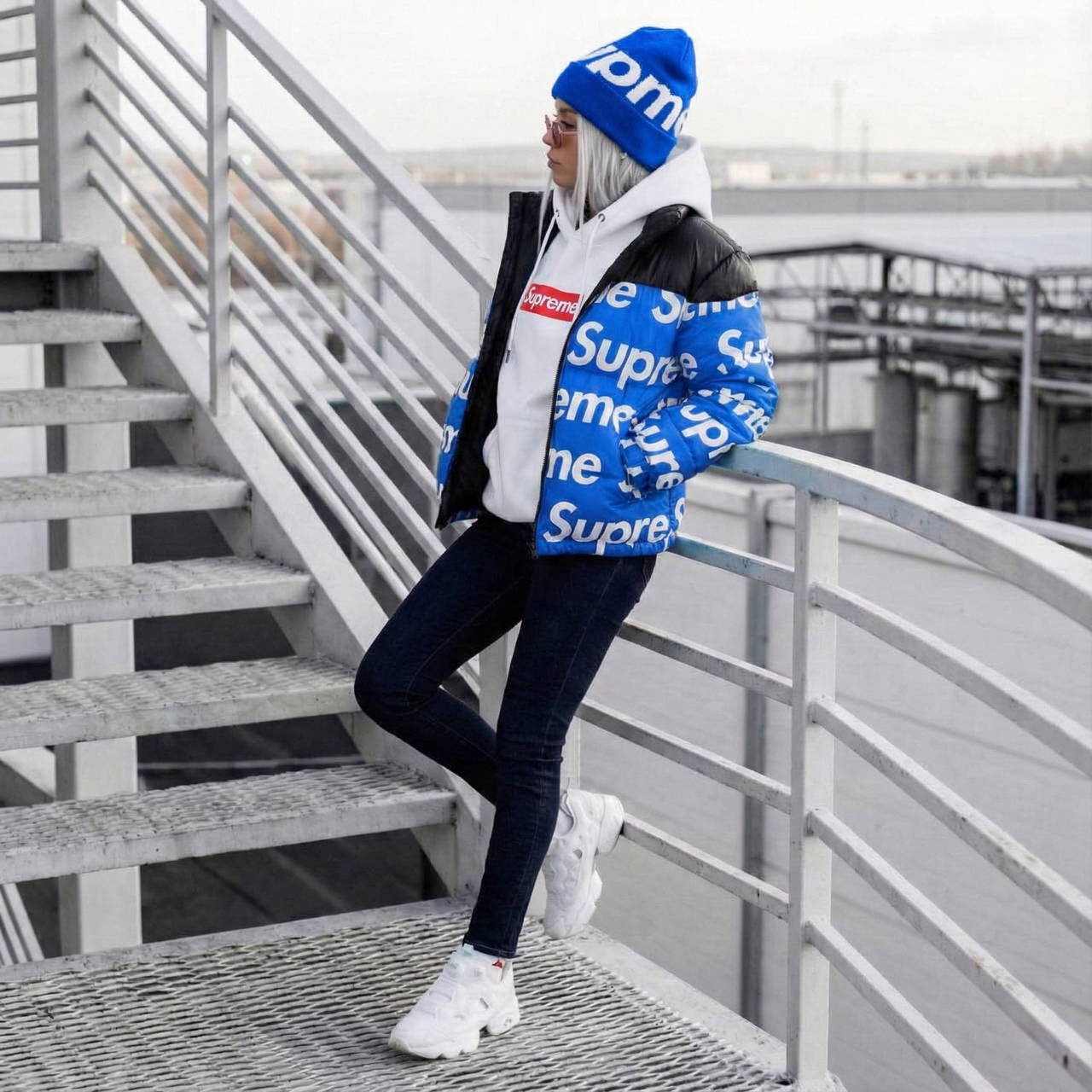 Шапка Supreme New Era синяя