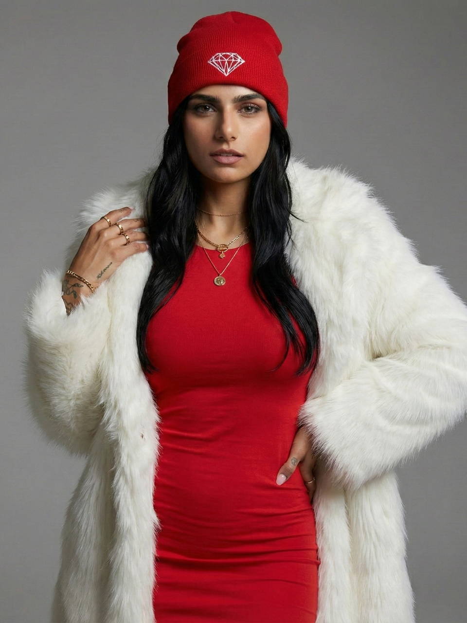 Шапка Diamond Supply Co красная