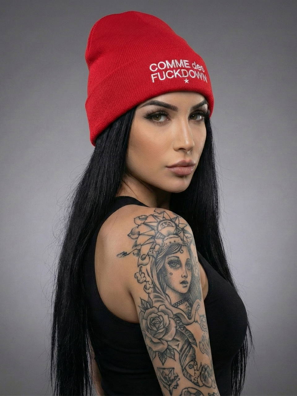 Шапка Comme des Fuckdown красная