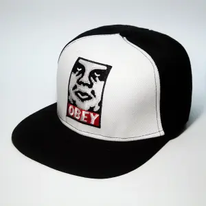 Фирменная кепка бейсболка OBEY Black and White Andre Giant