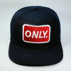 Винтажная фирменная кепка бейсболка ONLY Dark Blue logo Red USA